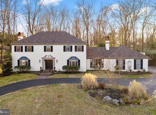 2231 E Deerfield Dr, Media, PA 19063