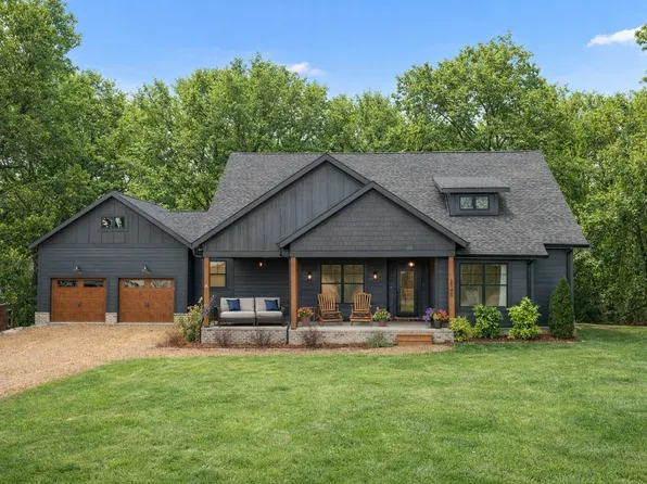 2140 Abiff Rd, Burns, TN 37029