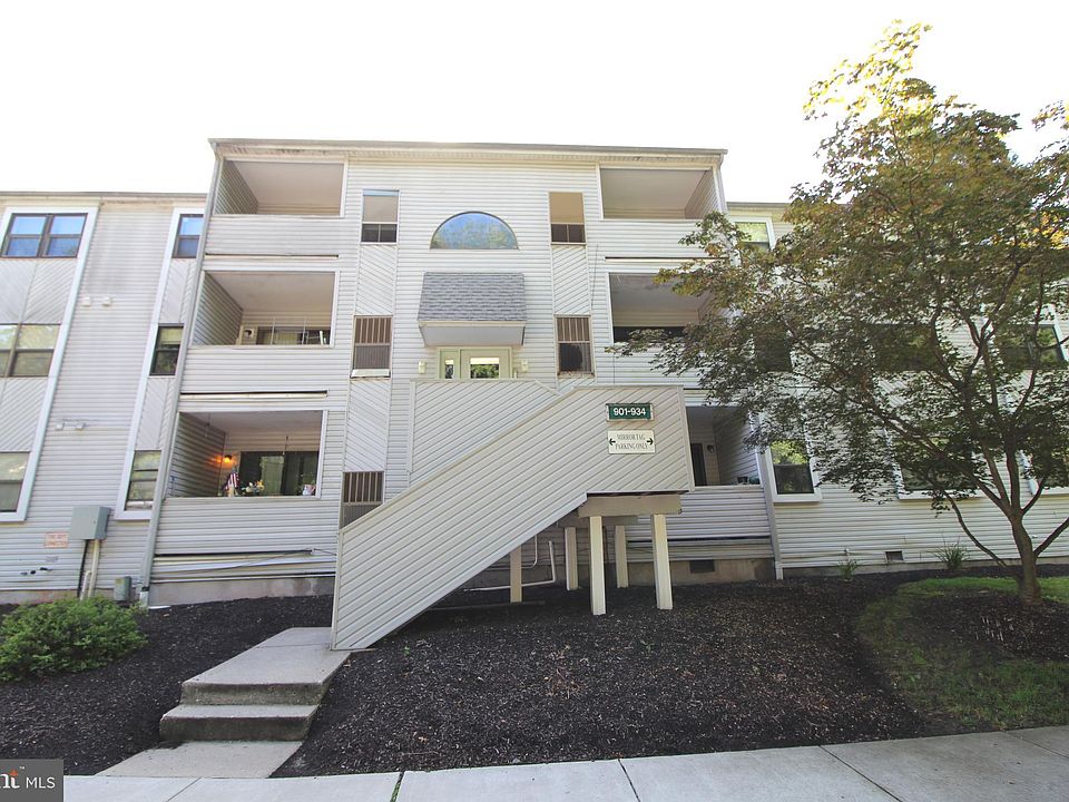 1st image of 913 Governor House Cir #93