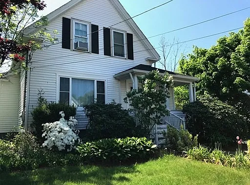 286 W Main St — Photo 11