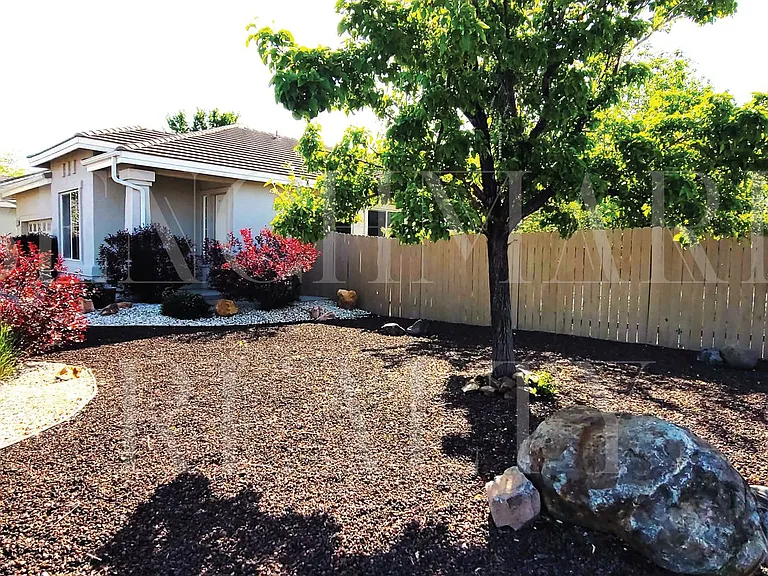 2210 Evergreen Park Dr — Photo 4