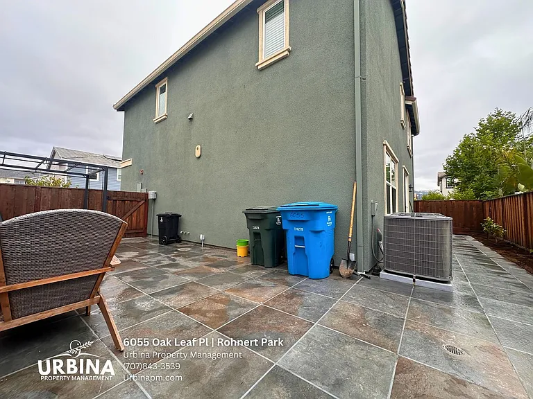 6055 Oak Leaf Pl — Photo 12