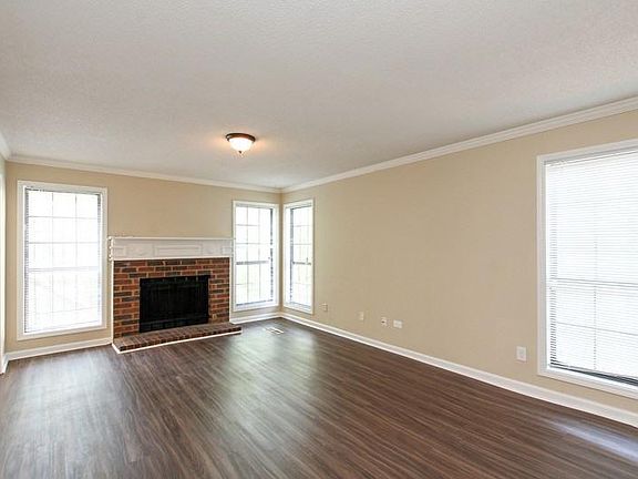4th image of 5087 Leland Dr