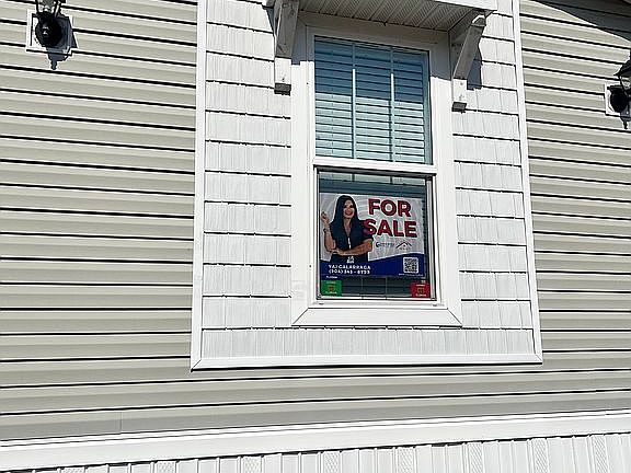 2nd image of 6776 Townsend Rd #160