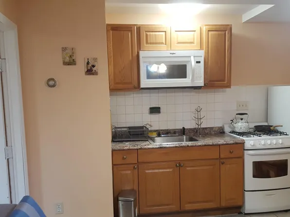 34 Macfarland Ave, Staten Island, NY 10305