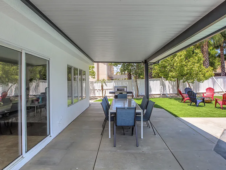 7642 Northrop Dr — Photo 69
