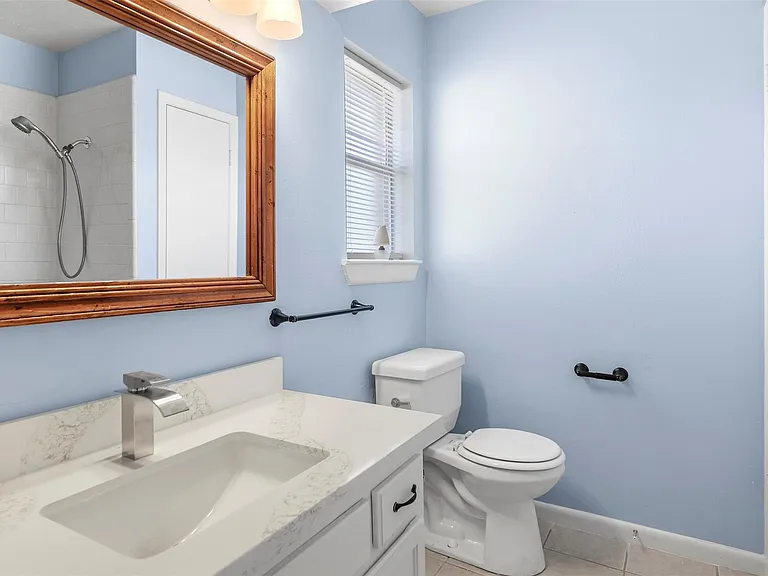 4215A Louetta Rd — Photo 5