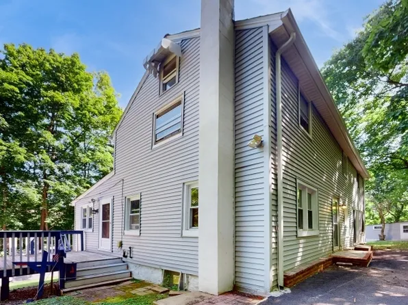 12 Knox Ln, Lebanon Boro, NJ 08833