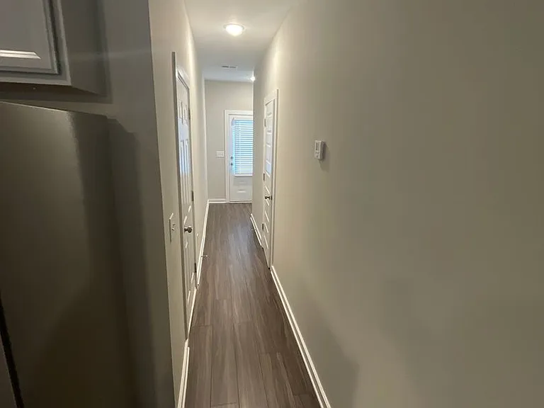35 Coleman Ln — Photo 8