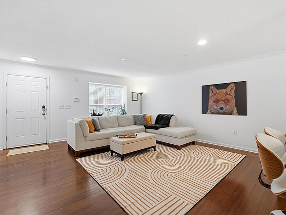 4th image of 2634 Old Rosebud Rd