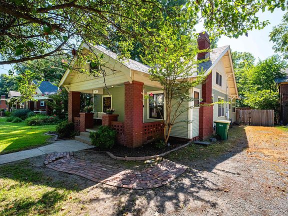 4th image of 607 Willow St
