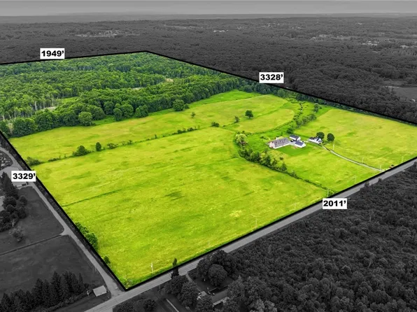 10803 Kile Rd, Chardon, OH 44024