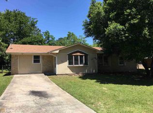 109 Weaver Rd, Warner Robins, GA 31093