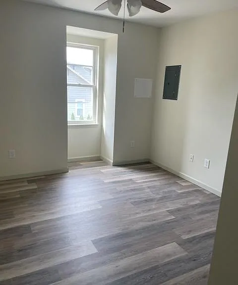 3511 Gray St #202 — Photo 2