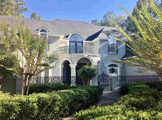 1060 Adcock Pl, Crystal Springs, MS 39059