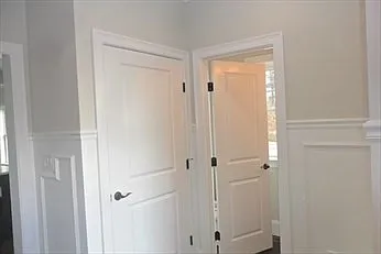 2 bed, 2.5 bath, 2200 sqft, $5,000 — Photo 3