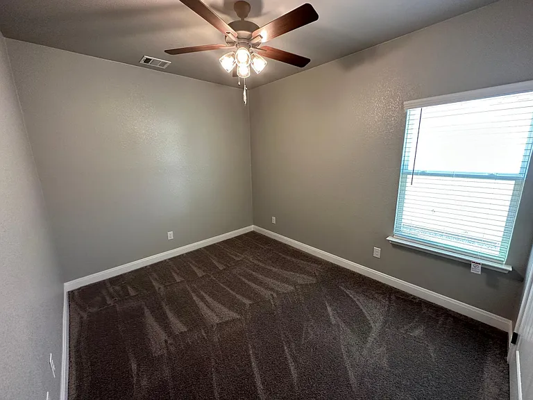1423 Curlew Ln — Photo 14