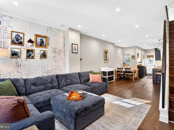 1644 S Lawrence St, Philadelphia, PA 19148