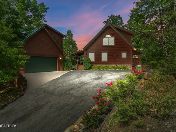 4534 Whetstone Rd, Sevierville, TN 37862