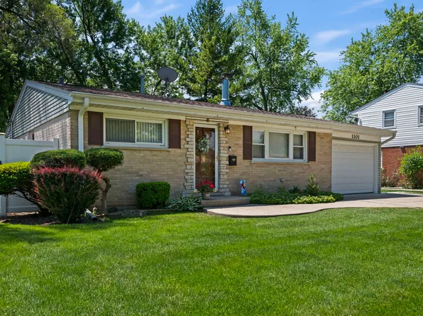 1101 Anthony Rd, Wheeling, IL 60090