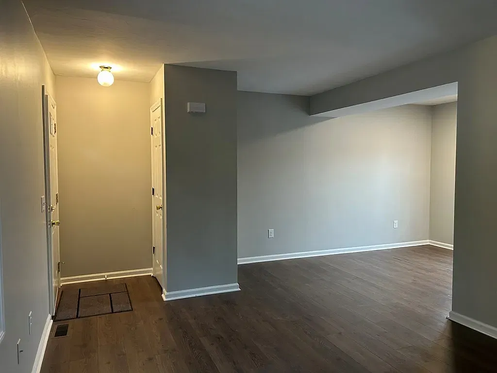 2 bed, 1400 sqft, $1,350 — Photo 4