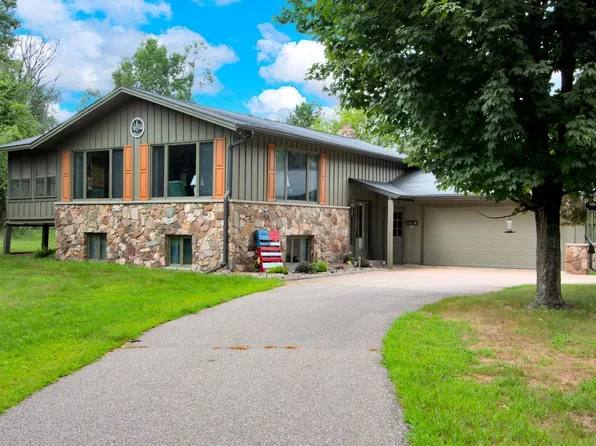 341 Spruce Trl, Nekoosa, WI 54457