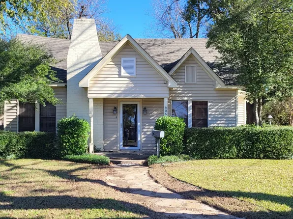 606 Davis St N, Sulphur Springs, TX 75482