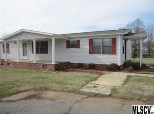 2475 Springdale Dr, Newton, NC 28658