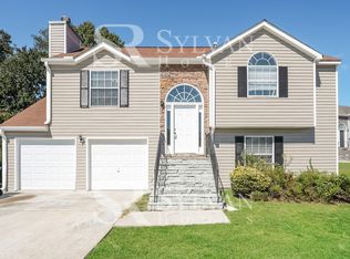 1244 Drawbridge Dr, Riverdale, GA 30296