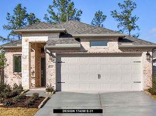 15607 Red Panda Rd, Conroe, TX 77302