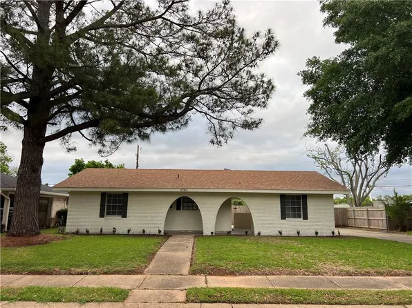 3203 Coldstream Ave, Alexandria, LA 71301