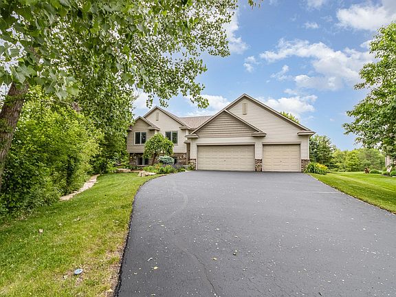 2nd image of 26821 Weston Ct