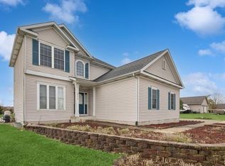 224 Southwind Dr, Valparaiso, IN 46385