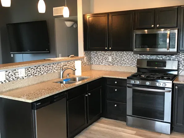 5427 S Dover St Unit 202, Denver, CO 80123