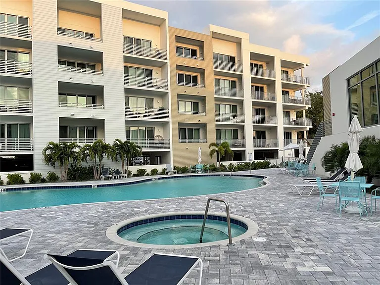 1709 Tamiami Trl #213 — Photo 3