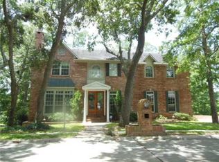 3828 Chaumont Cres, Ocean Springs, MS 39564