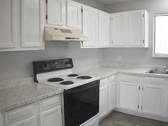 5th image of 908 White Ave #6