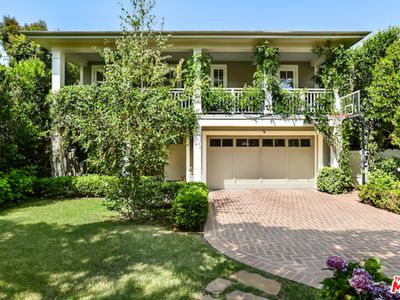 243 S Carmelina Ave, Los Angeles, CA, 90049