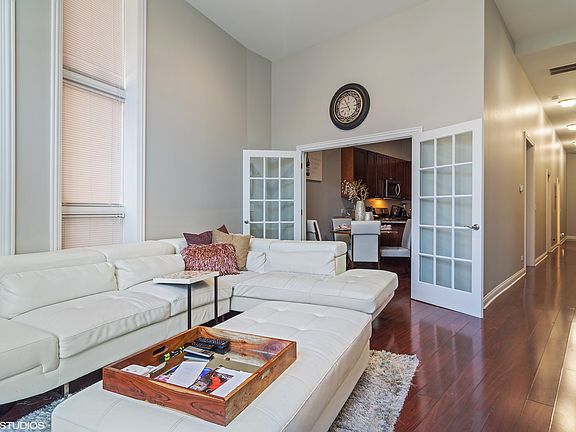 3rd image of 3511 N Elston Ave Ste 1