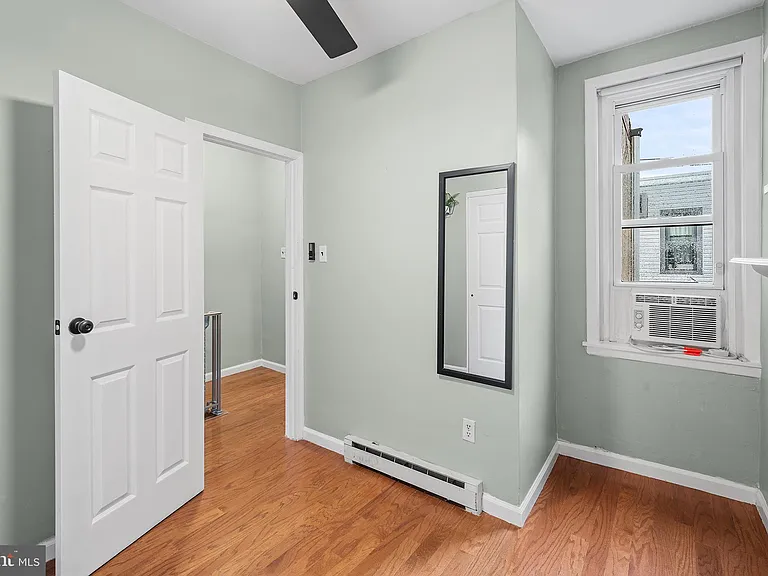 2336 S Carlisle St — Photo 11
