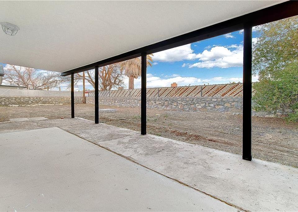 2nd image of 2716 Brady Pl