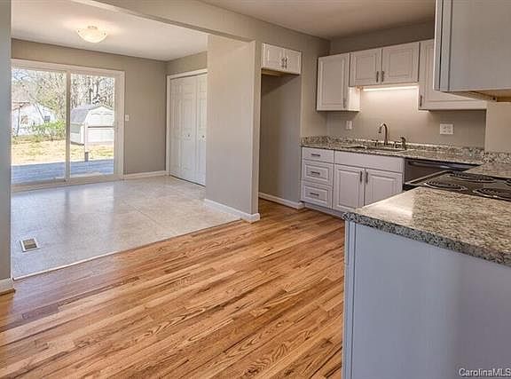 5th image of 1230 Morgan St