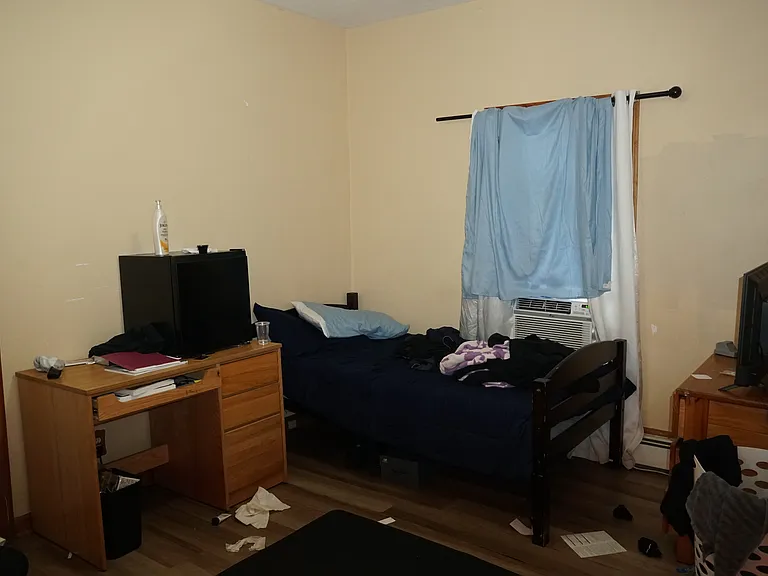 170 Middleboro Ave #1 — Photo 15
