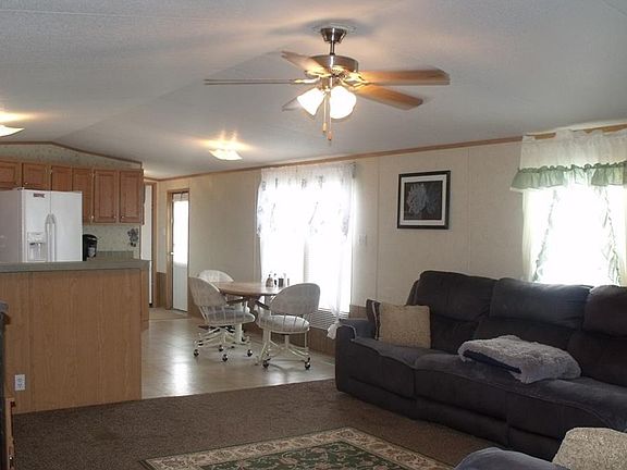5th image of 27624 Oak Meadow Dr