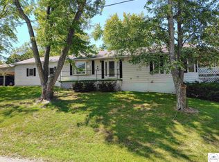 905 Elm Dr, Warsaw, MO 65355