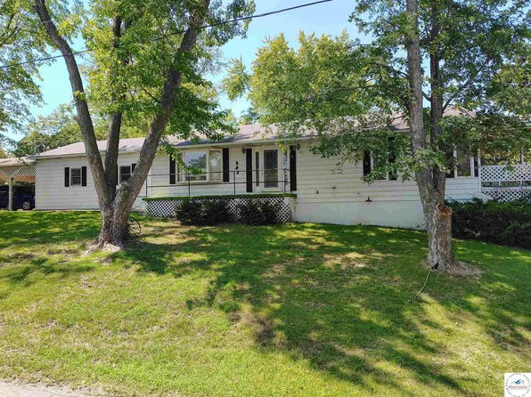 905 Elm Dr, Warsaw, MO 65355