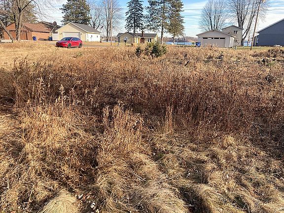4th image of 226172 Bayview Dr