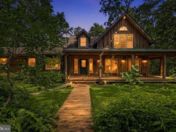 225 Batts Neck Rd, Stevensville, MD 21666