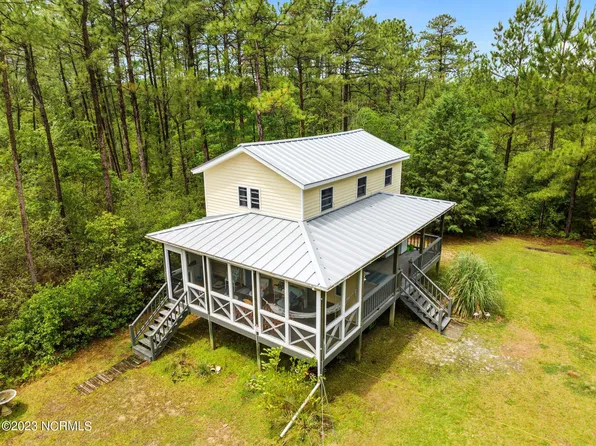 1475 Greenfield Road NW, Supply, NC 28462