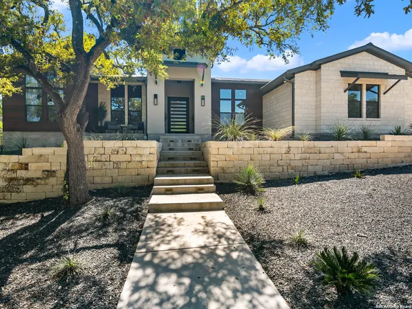 8534 Raintree Woods, Fair Oaks Ranch, TX 78015
